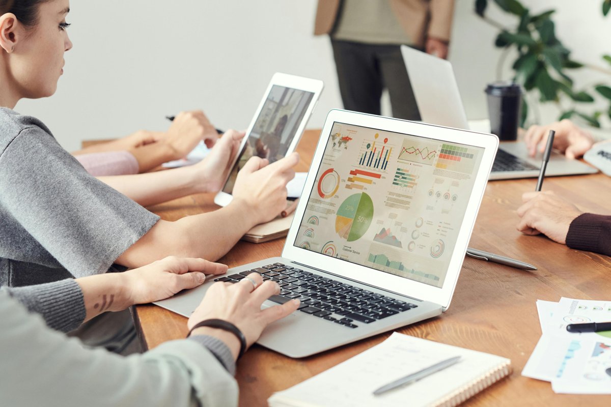 Analyse prédictive par IA : comment anticiper vos performances en 2026