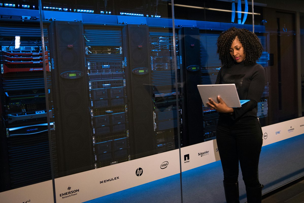 OVH vs Scaleway vs Infomaniak : quel hébergeur européen pour votre PME ?
