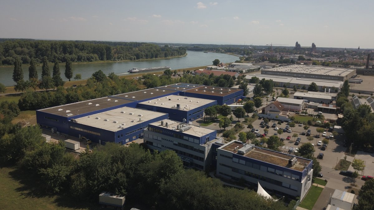 IA pour transport et logistique : optimisation de flotte, traçabilité et maintenance prédictive